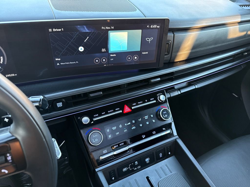 Used 2025 Hyundai Santa Fe Calligraphy image 20