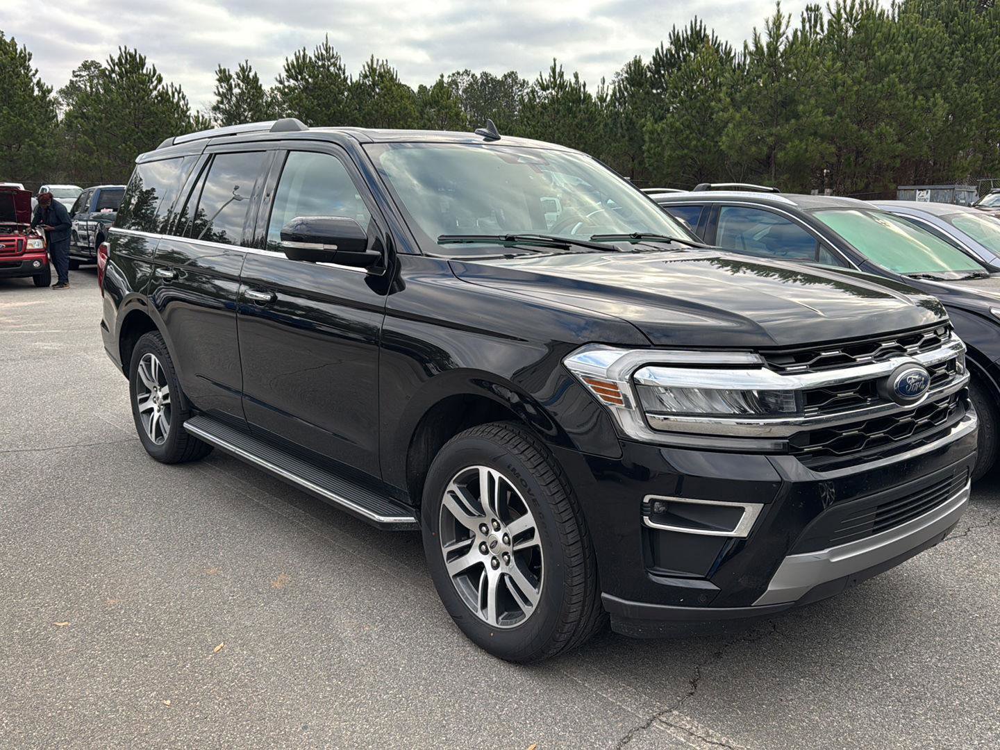 Certified 2023 Ford Expedition Limited image 4