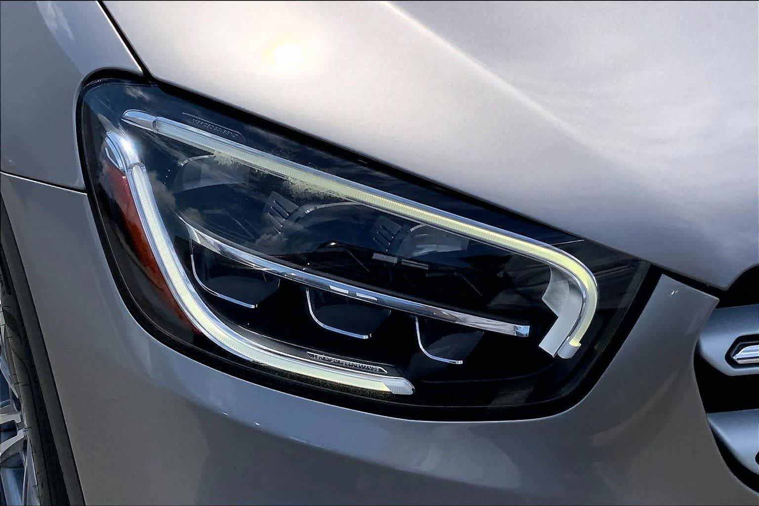 Used 2021 Mercedes-Benz GLC 300 image 26