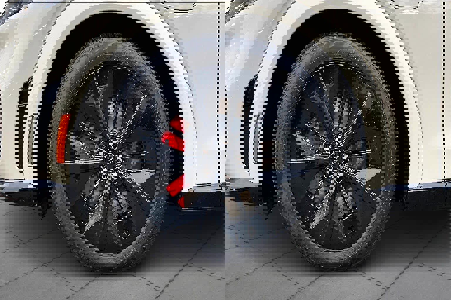 Certified 2025 Ford Mustang Mach-E GT image 10