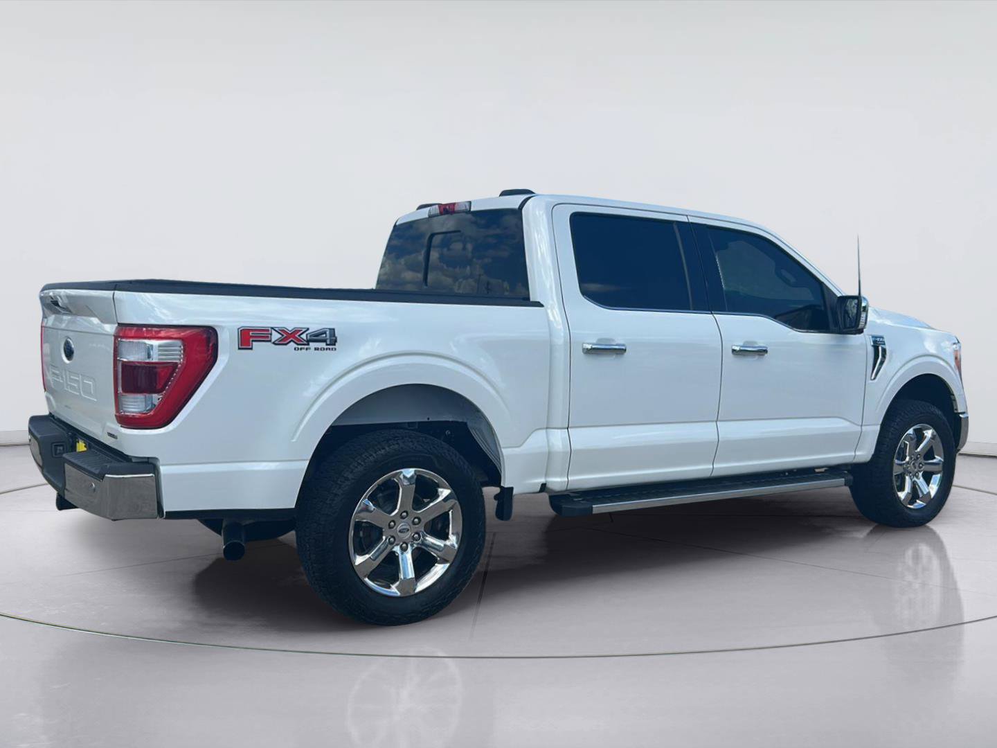 Certified 2021 Ford F150 Lariat AWD/4WD image 4