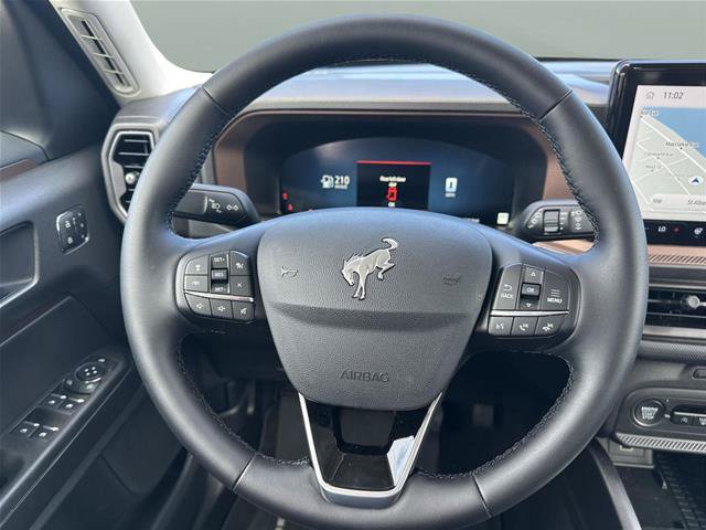 Certified 2025 Ford Bronco Sport Outer Banks w/ Outer Banks Tech Package+ AWD/4WD image 23