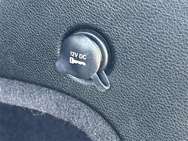 Used 2018 Jeep Grand Cherokee Laredo image 23