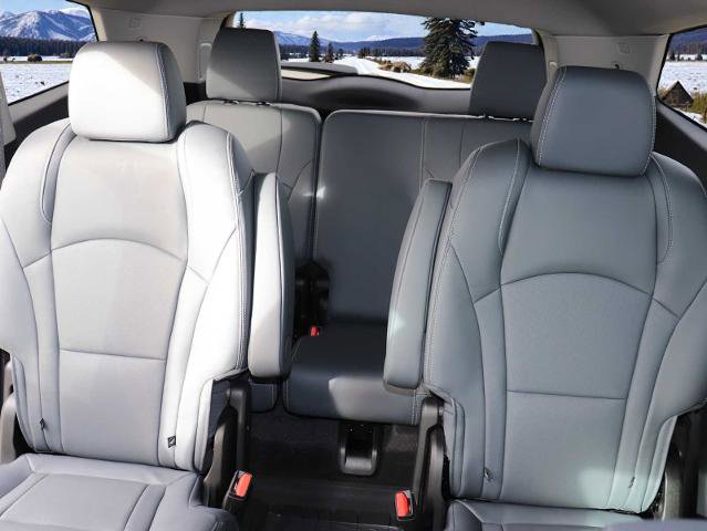 Used 2020 Buick Enclave Premium w/ Sun and Sites Package image 24