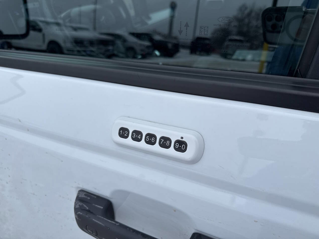 Certified 2022 Ford Bronco Black Diamond image 29