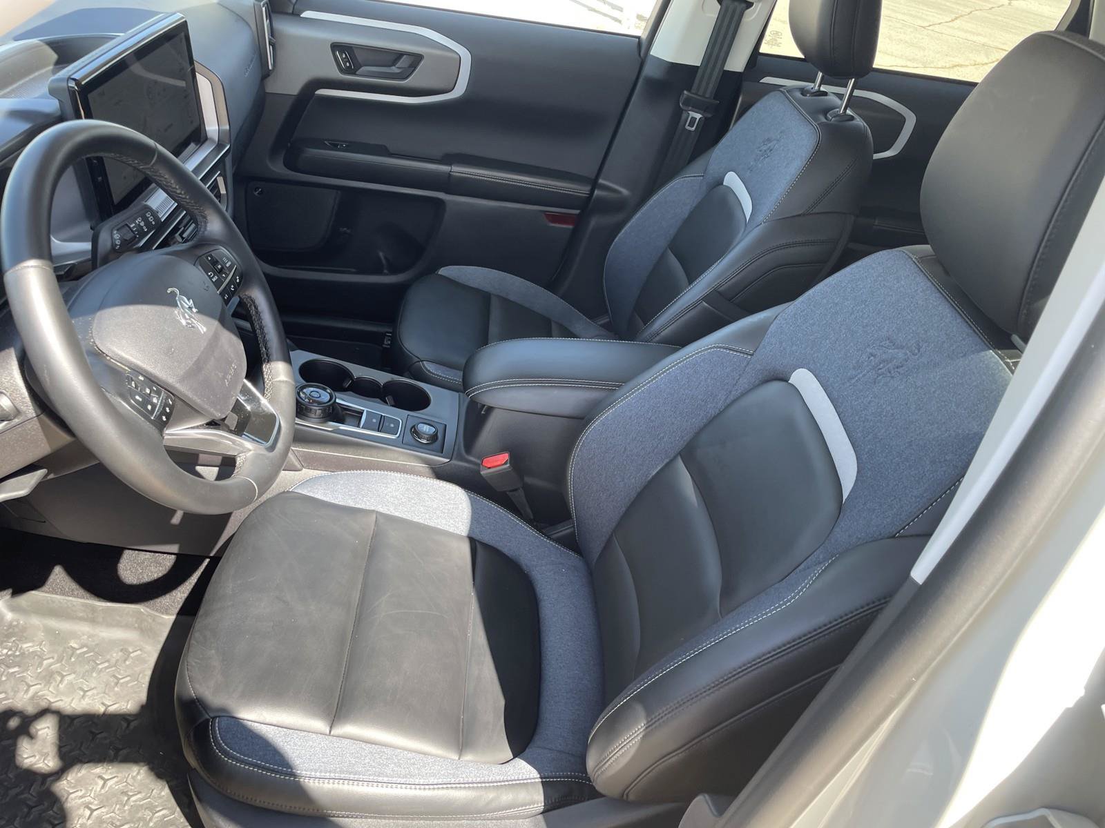 Certified 2025 Ford Bronco Sport Outer Banks w/ Outer Banks Tech Package+ AWD/4WD image 11