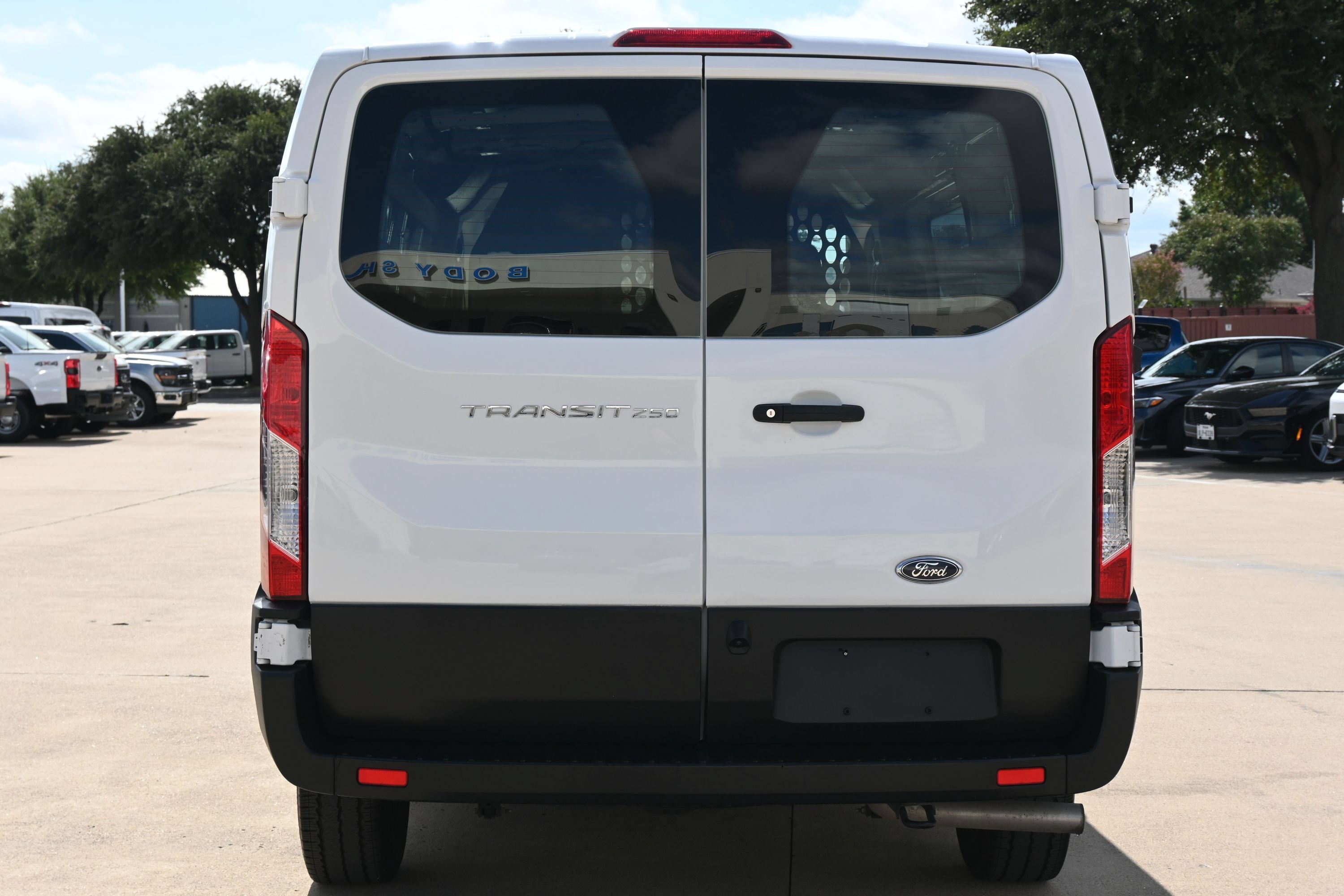 Certified 2025 Ford Transit 250 Low Roof w/ Exterior Upgrade Package RWD image 7