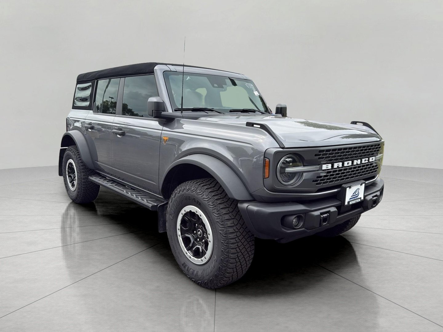 Certified 2023 Ford Bronco Badlands w/ Sasquatch Package