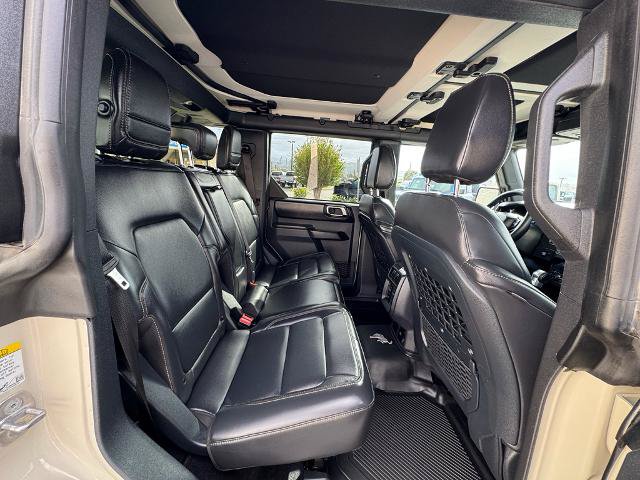 Certified 2025 Ford Bronco Badlands AWD/4WD image 21