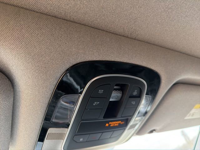 Used 2022 Hyundai Santa Fe Limited image 20