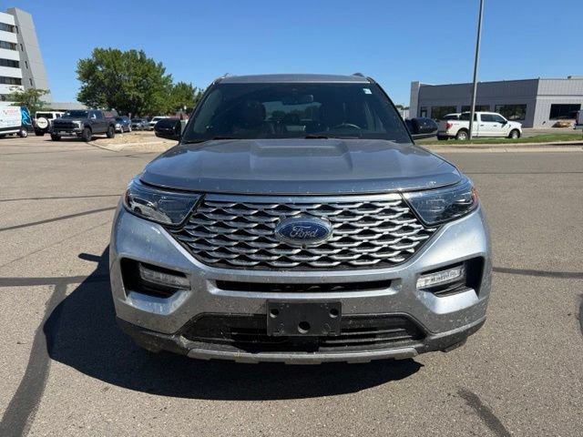 Certified 2023 Ford Explorer Platinum w/ Technology Package AWD/4WD image 5