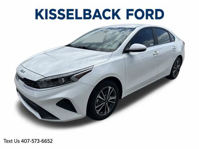 Used 2024 Kia Forte LXS FWD image 8
