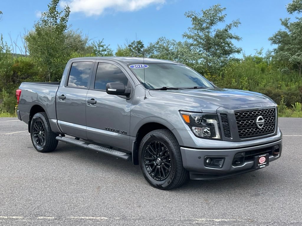 Used 2018 Nissan Titan SV w/ SV Convenience Package