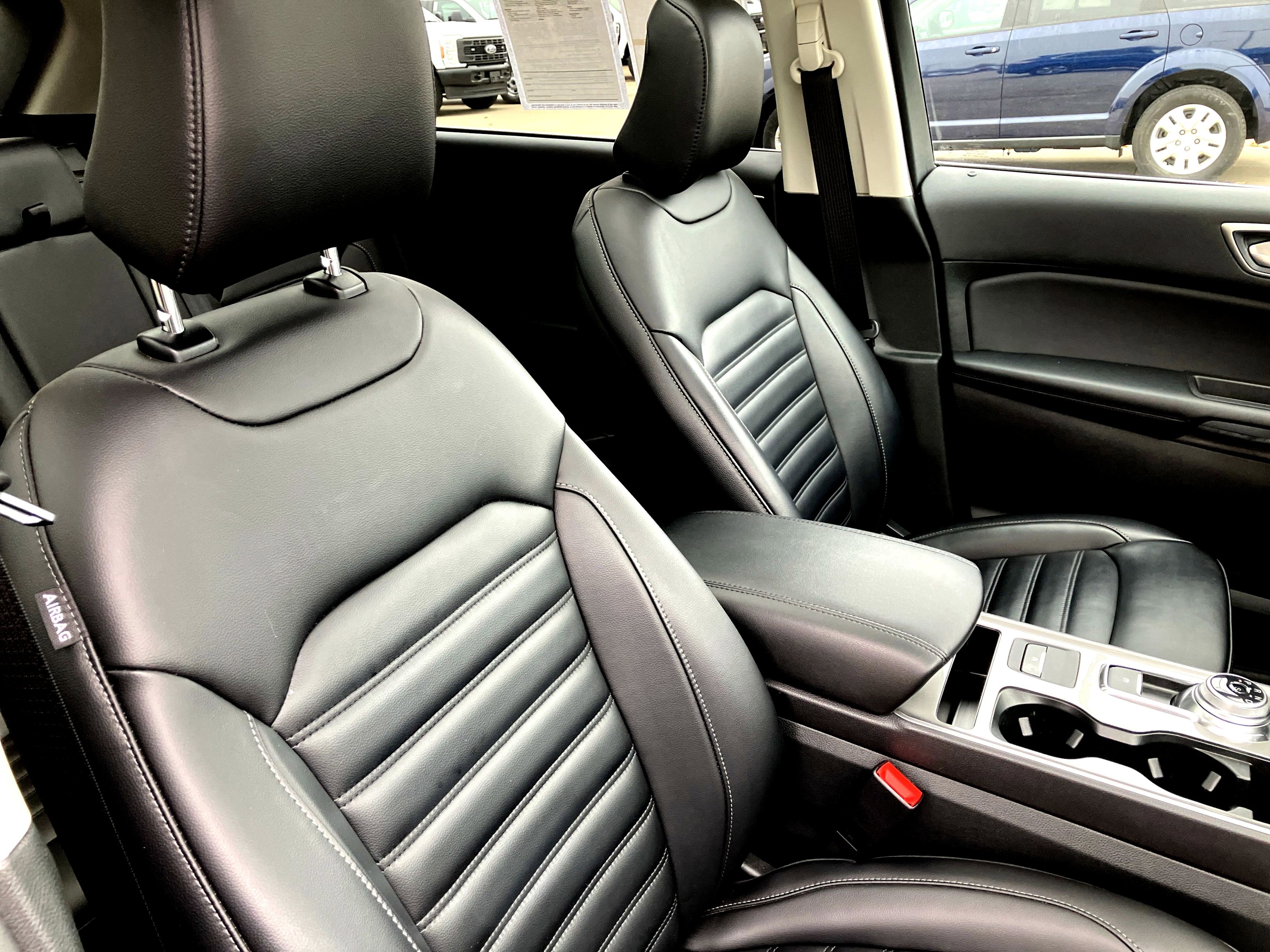 Certified 2024 Ford Edge SEL w/ Convenience Package image 20