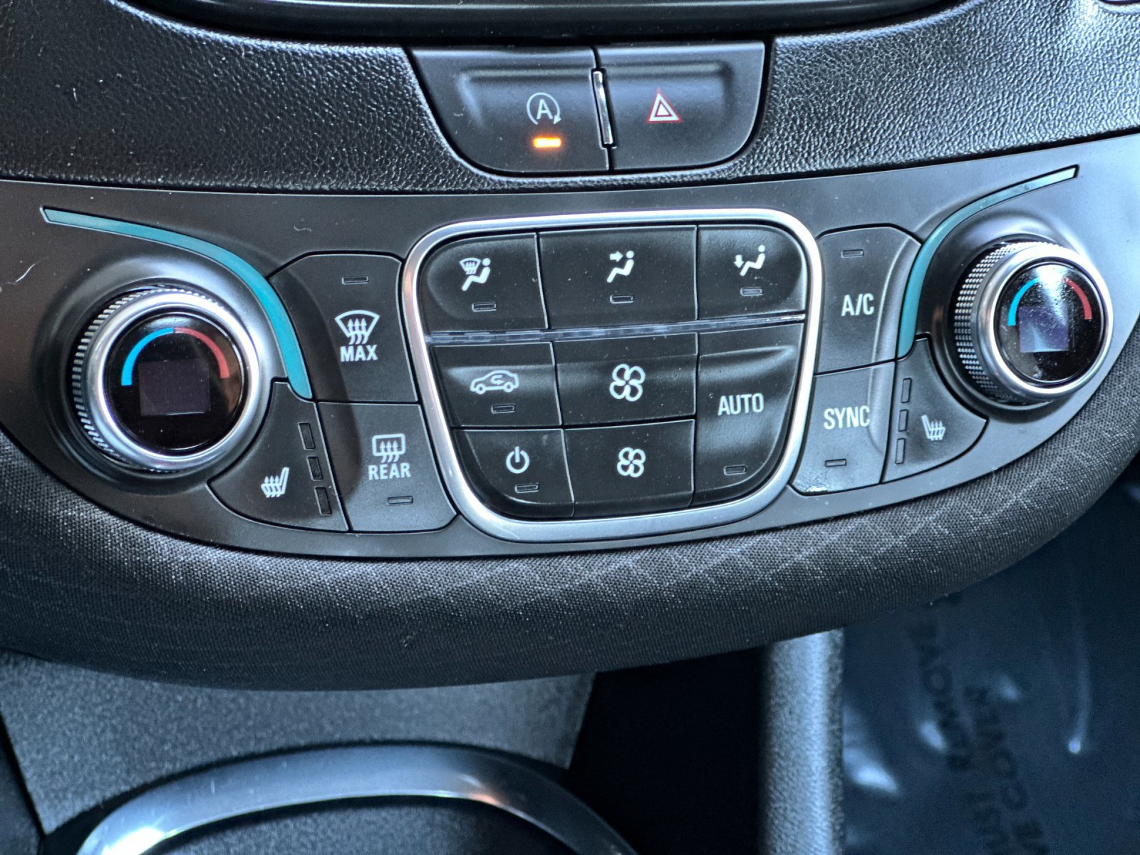 Used 2024 Chevrolet Malibu LT image 19