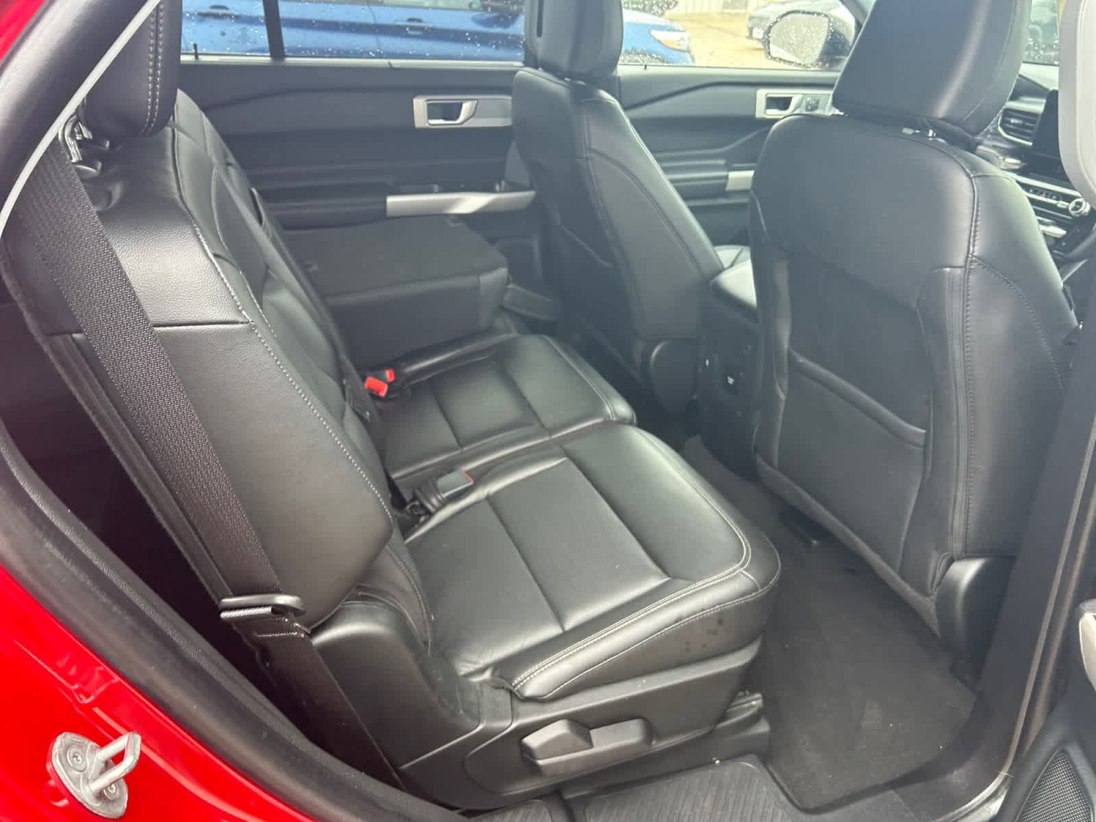 Certified 2022 Ford Explorer Limited AWD/4WD image 17