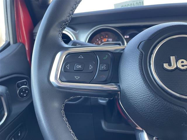 Used 2023 Jeep Wrangler Unlimited Sahara AWD/4WD image 13