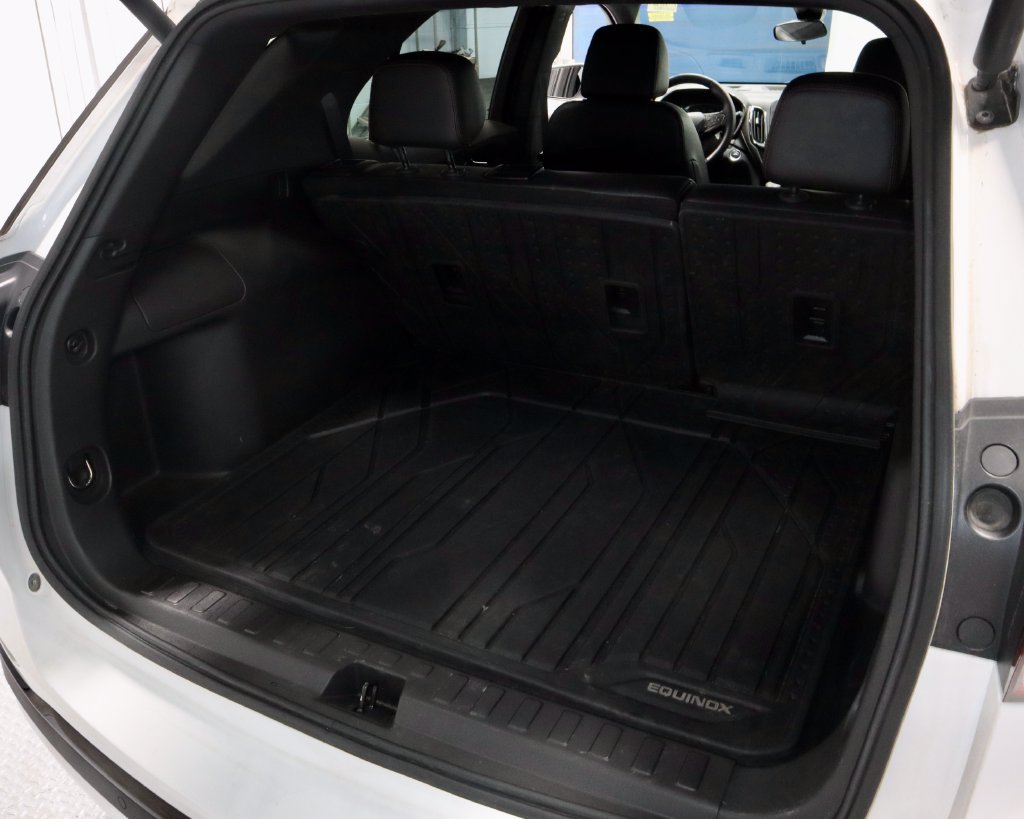 Used 2024 Chevrolet Equinox RS w/ RS Leather Package FWD image 14