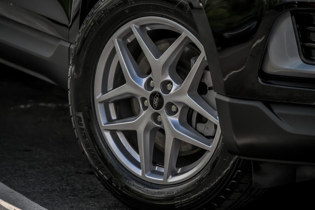 Certified 2023 Ford Edge SEL AWD/4WD image 3