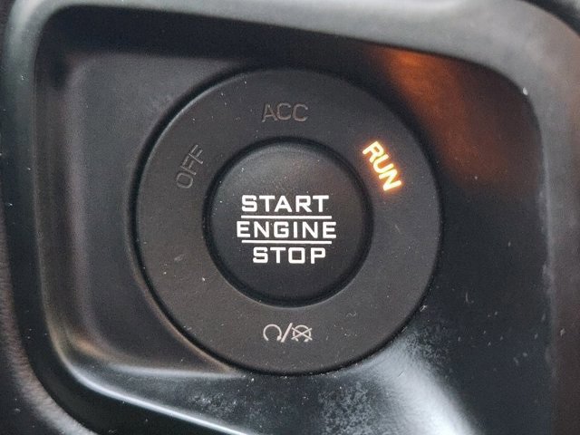 Used 2025 Jeep Wrangler Unlimited Rubicon image 20