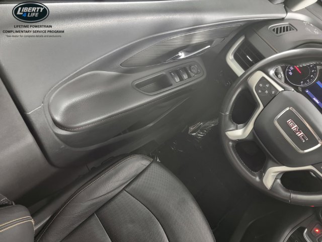 Used 2020 GMC Terrain SLT FWD image 34