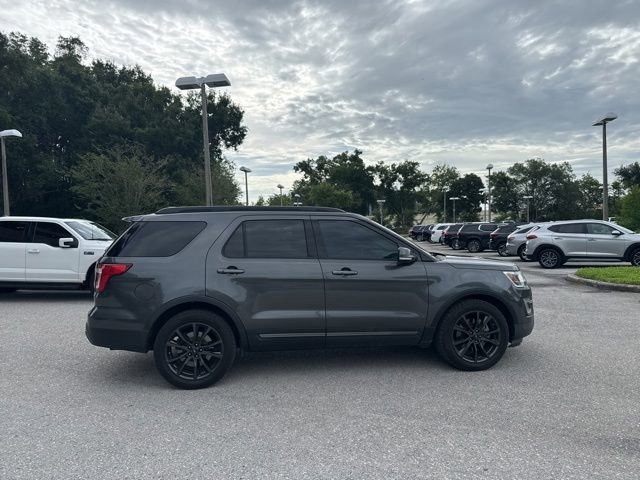 Certified 2017 Ford Explorer XLT w/ Equipment Group 202A FWD image 8