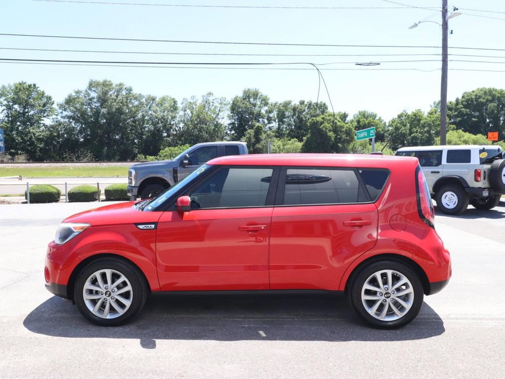 Used 2017 Kia Soul + FWD image 2