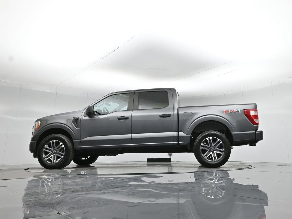 Certified 2022 Ford F150 XL w/ STX Appearance Package image 58