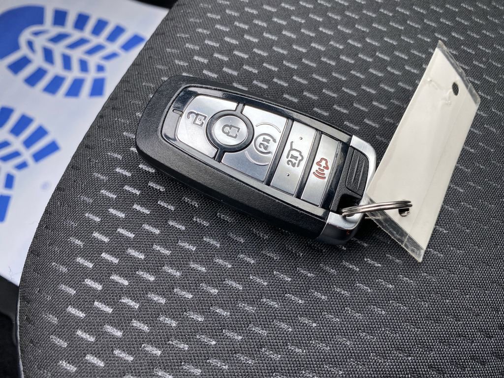 Certified 2025 Ford Escape ST-Line Elite w/ Tech Pack #1 image 36