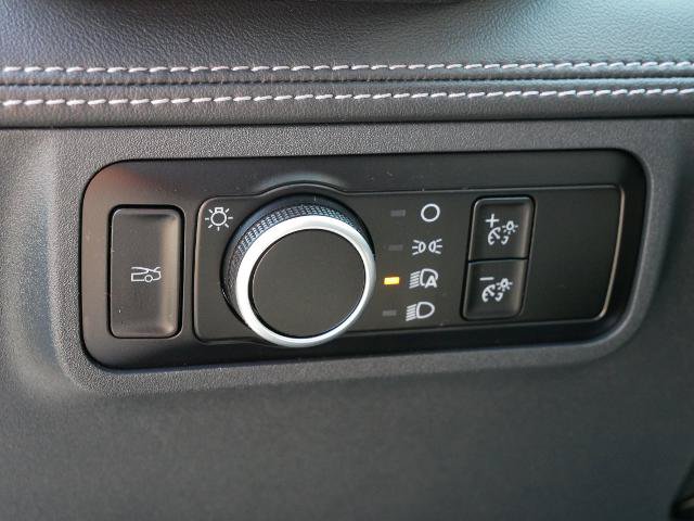 Certified 2025 Ford Mustang Premium RWD image 17