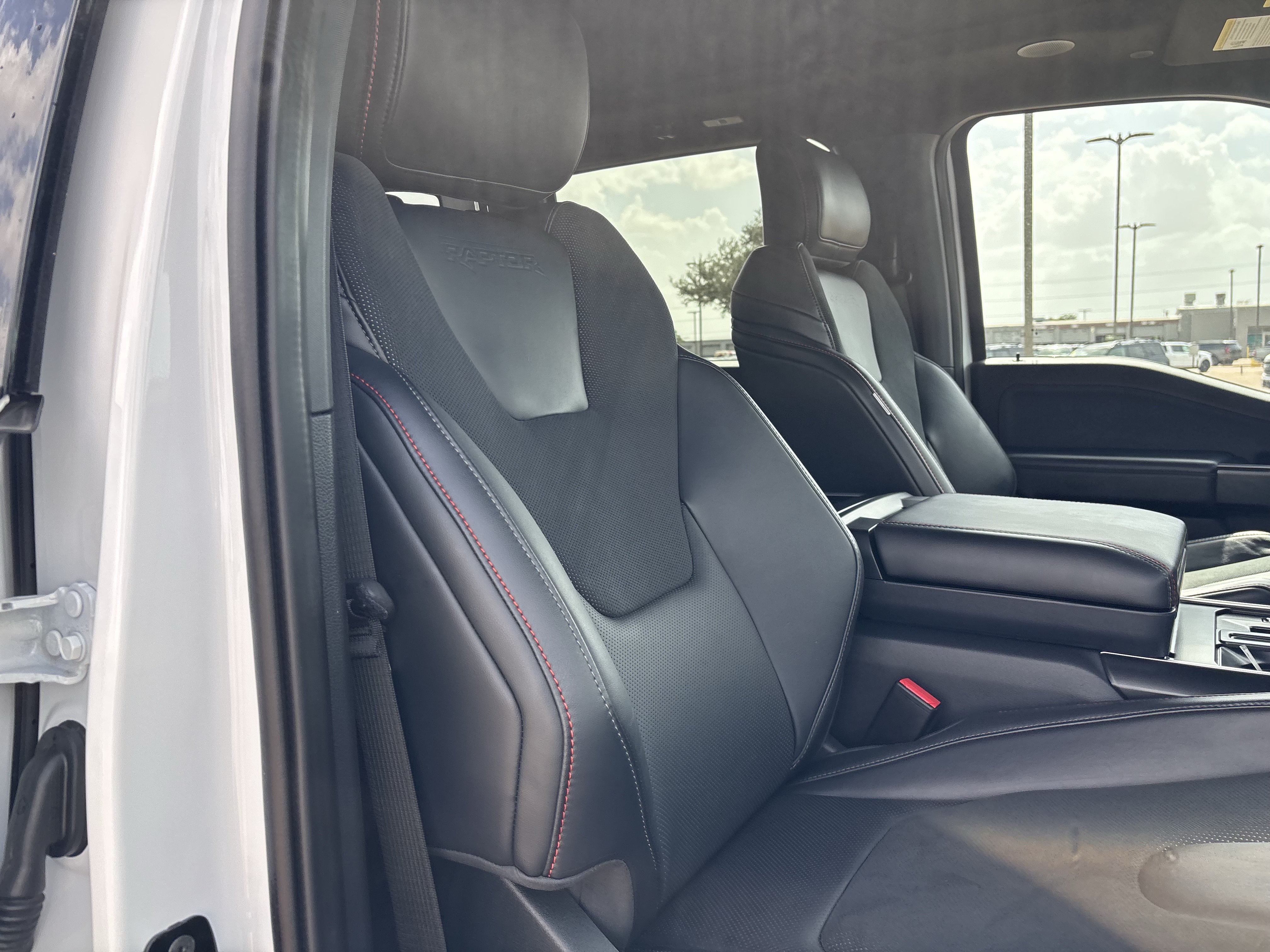 Certified 2025 Ford F150 Raptor AWD/4WD image 25