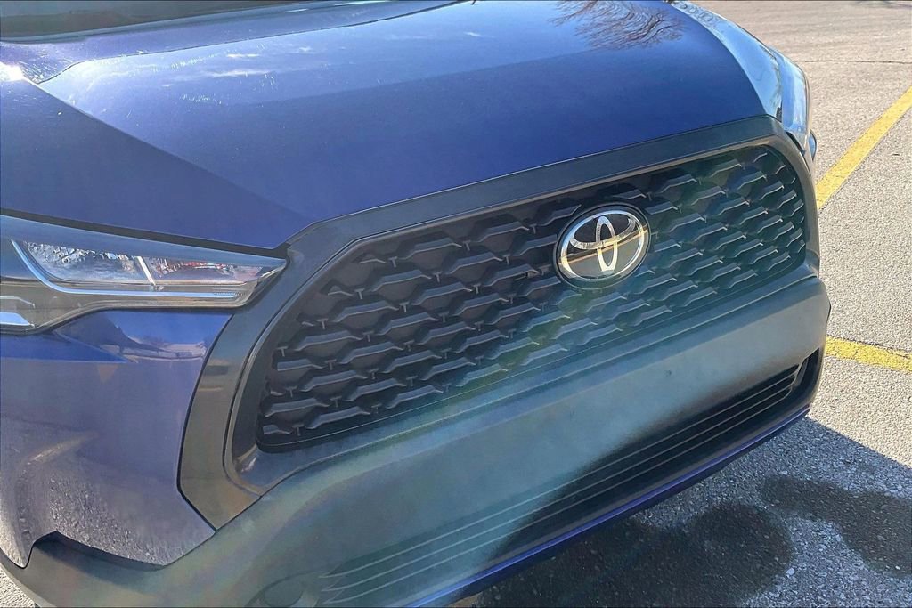 Used 2022 Toyota Corolla Cross LE FWD image 27