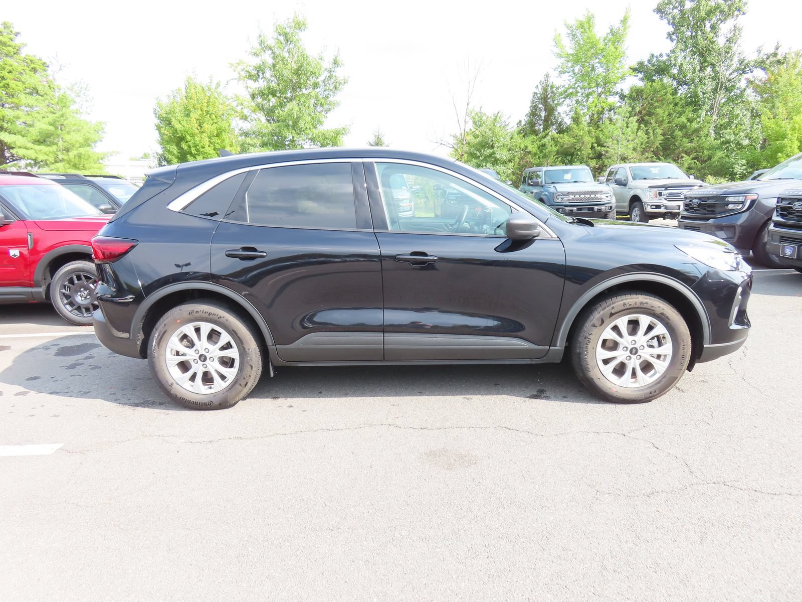 Certified 2024 Ford Escape Active AWD/4WD image 4