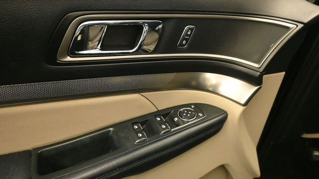 Certified 2018 Ford Explorer XLT w/ Equipment Group 201A AWD/4WD image 13
