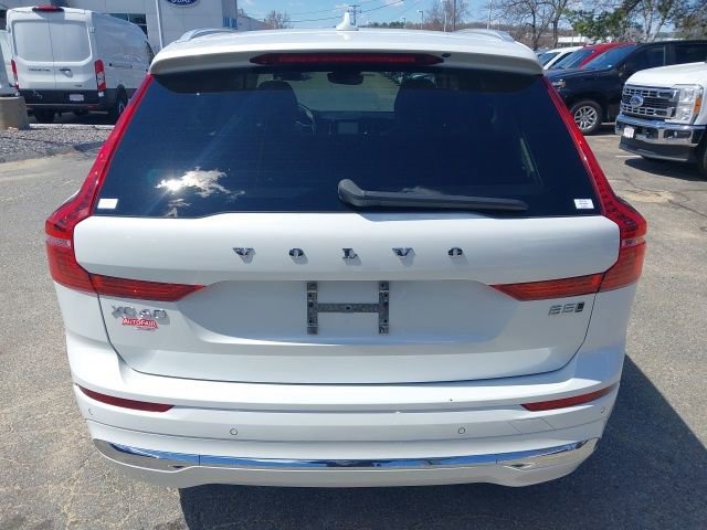 Used 2023 Volvo XC60 B5 Plus AWD/4WD image 6