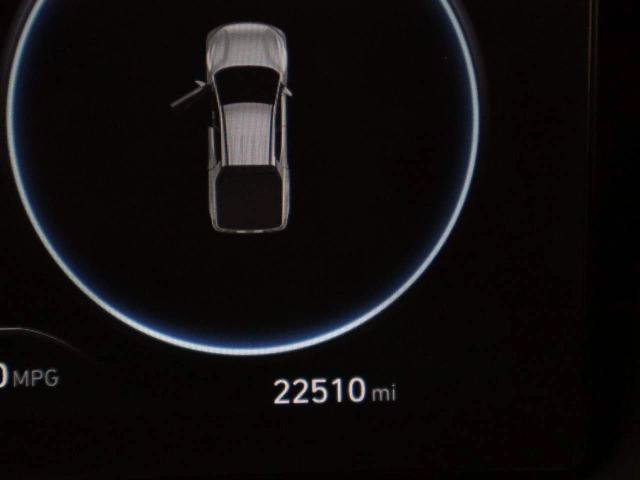 Used 2024 Hyundai Santa Cruz SEL w/ Activity Package FWD image 29