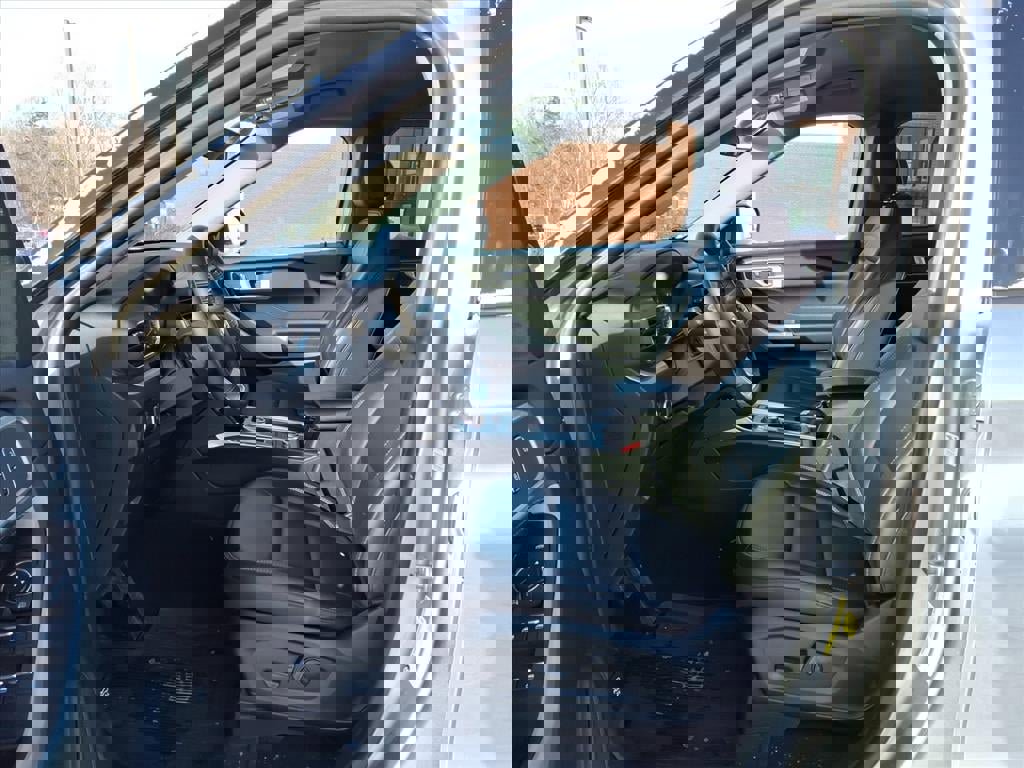 Certified 2023 Ford Explorer XLT w/ Equipment Group 202A image 14