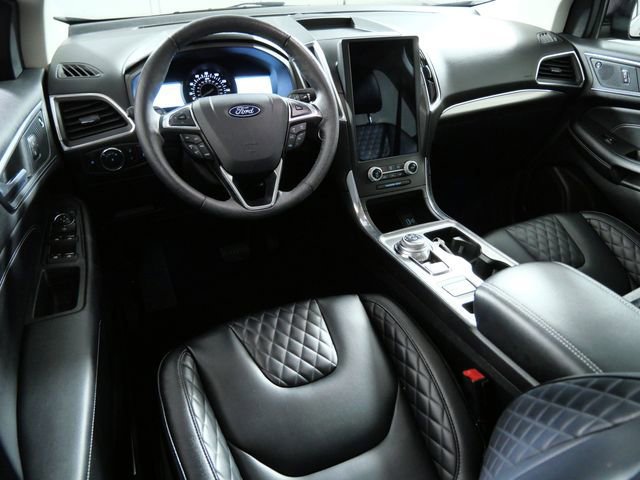 Certified 2024 Ford Edge Titanium w/ Cargo Accessory Package image 8