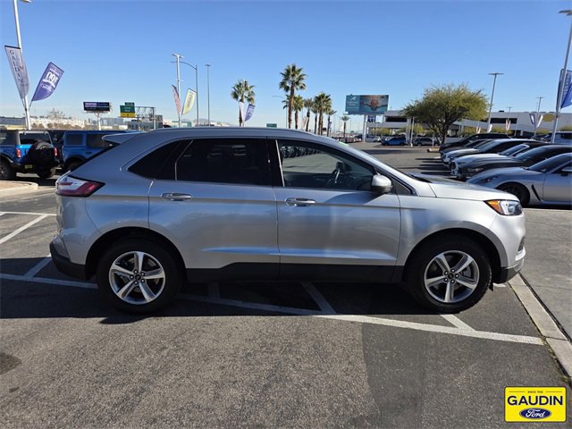 Certified 2024 Ford Edge SEL w/ Convenience Package image 6