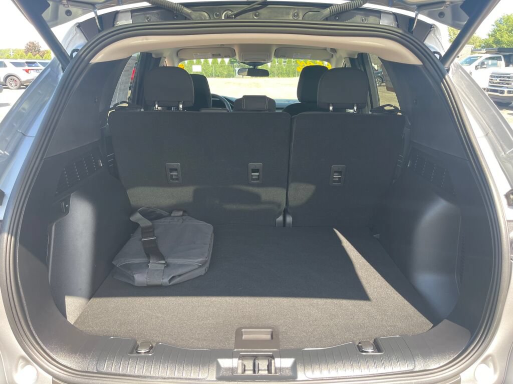 Certified 2023 Ford Escape Active AWD/4WD image 23