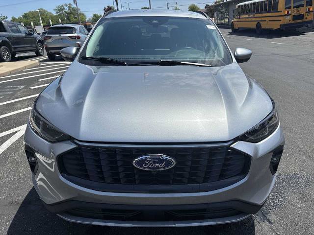 Certified 2024 Ford Escape Platinum AWD/4WD image 8