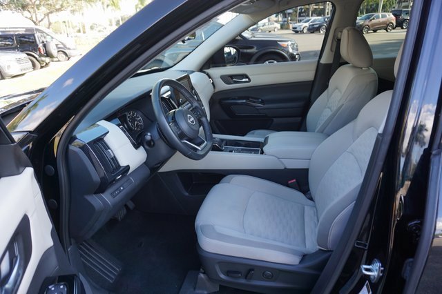 Used 2022 Nissan Pathfinder SV image 20