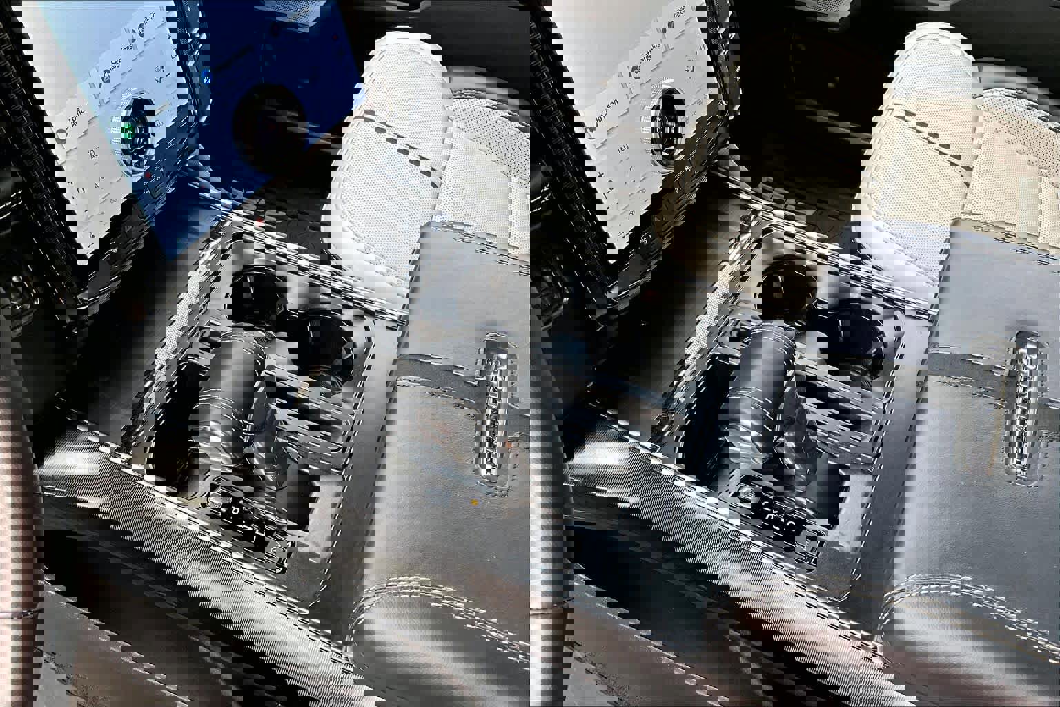 Certified 2025 Ford F150 Lightning Platinum image 17