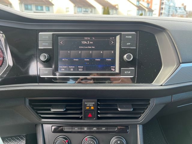 Used 2019 Volkswagen Jetta S w/ Driver Assistance Package image 21