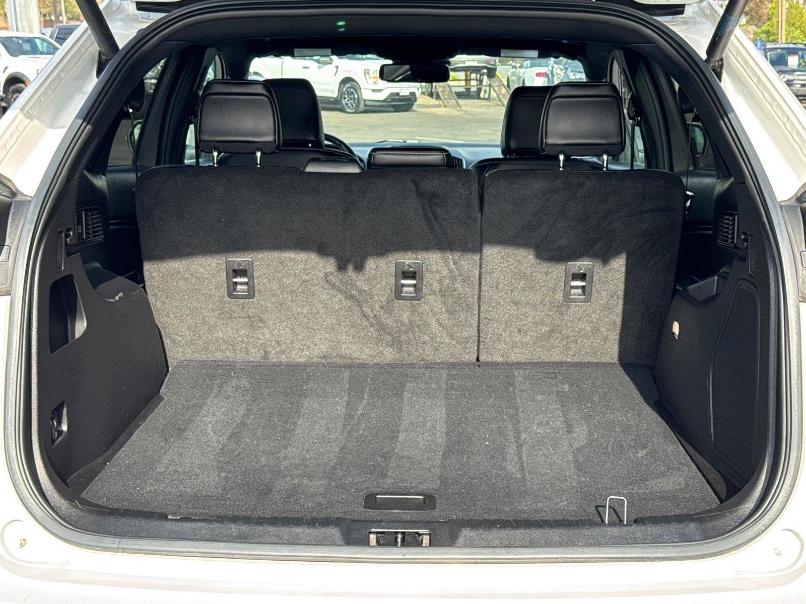 Certified 2023 Ford Edge ST AWD/4WD image 9