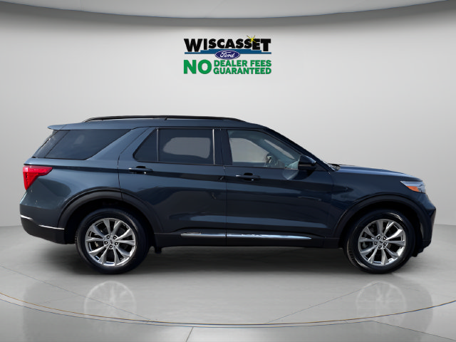 Certified 2023 Ford Explorer XLT w/ Equipment Group 202A AWD/4WD image 6