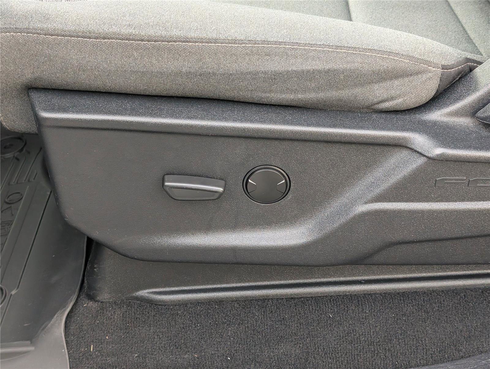 Certified 2024 Ford F250 XLT image 18