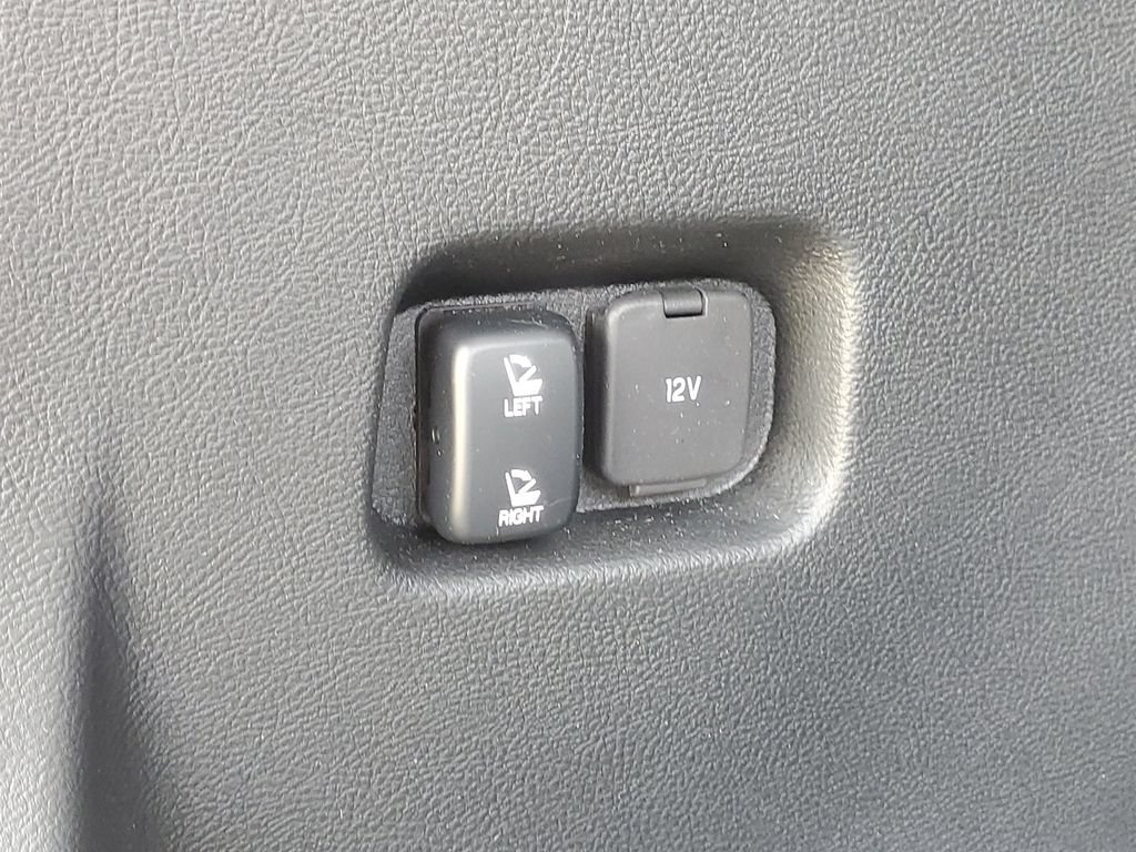 Certified 2024 Ford Edge Titanium AWD/4WD image 9