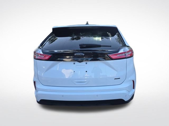 Certified 2022 Ford Edge SE w/ Black Appearance Package AWD/4WD image 4