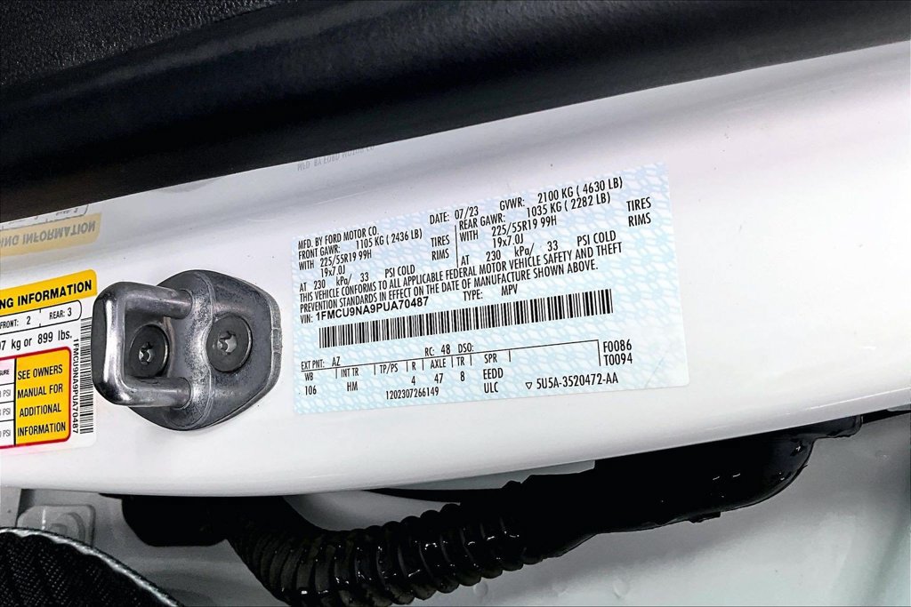 Certified 2023 Ford Escape ST-Line Select w/ Tech Pack #2 AWD/4WD image 32
